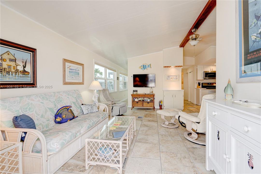 For Sale: $884,000 (2 beds, 1 baths, 0 Square Feet)