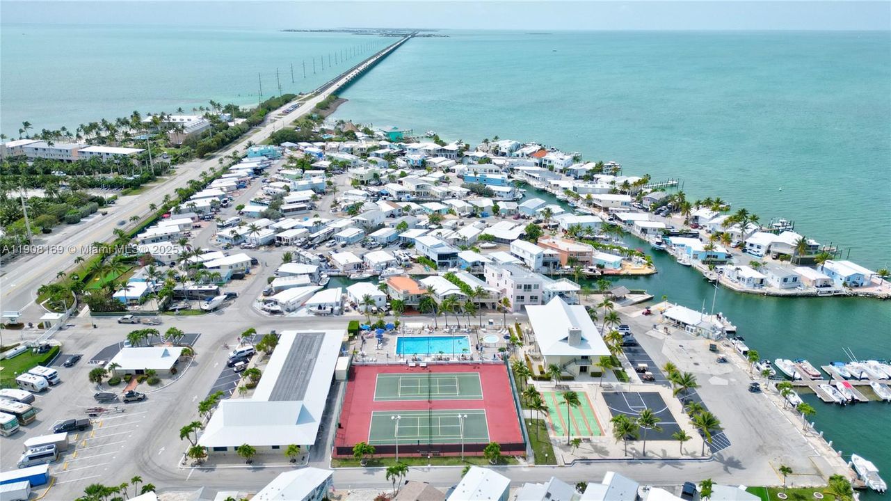 For Sale: $884,000 (2 beds, 1 baths, 0 Square Feet)