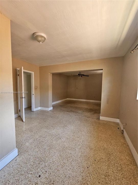 Active With Contract: $445,000 (4 beds, 2 baths, 2056 Square Feet)