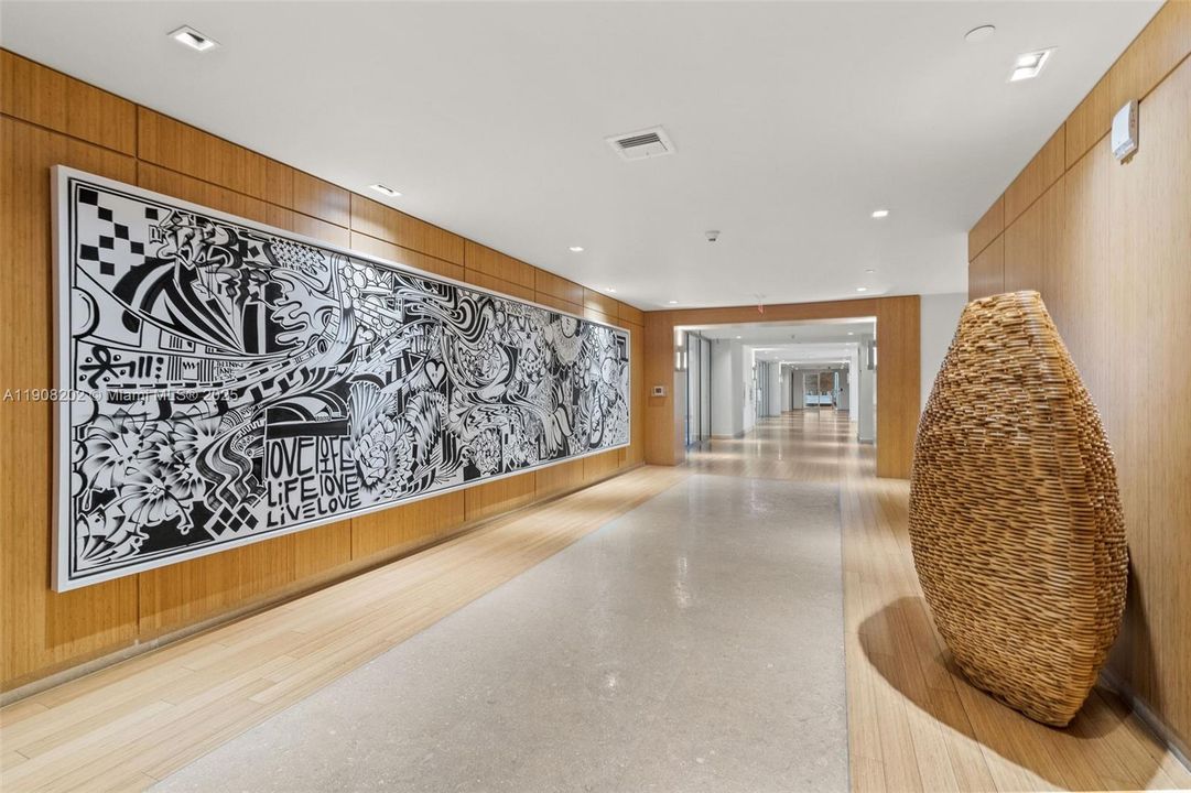 For Sale: $3,350,000 (4 beds, 4 baths, 3199 Square Feet)