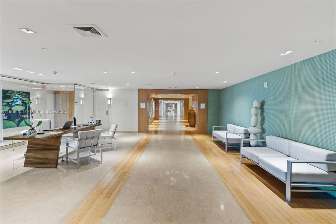 For Sale: $3,350,000 (4 beds, 4 baths, 3199 Square Feet)