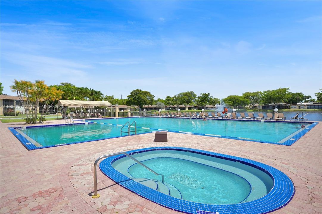 出租: $1,995 (2 贝兹, 2 浴室, 920 平方英尺)