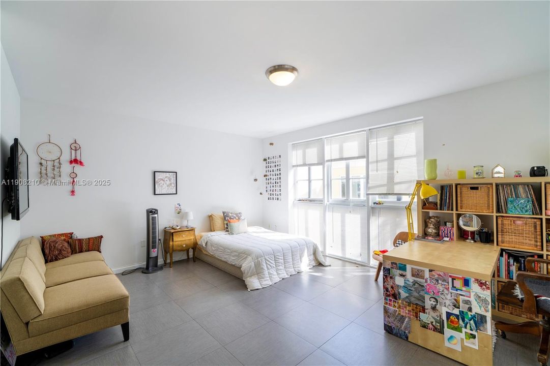 En Venta: $2,849,000 (5 camas, 5 baños, 3741 Pies cuadrados)