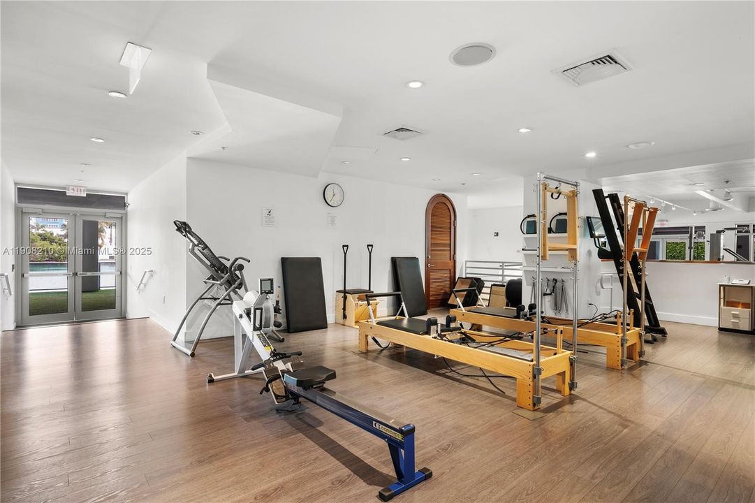 En Venta: $2,849,000 (5 camas, 5 baños, 3741 Pies cuadrados)