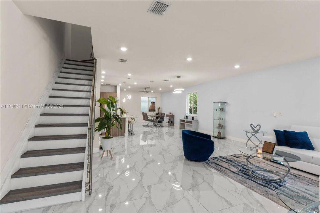 待售: $939,000 (4 贝兹, 3 浴室, 2379 平方英尺)