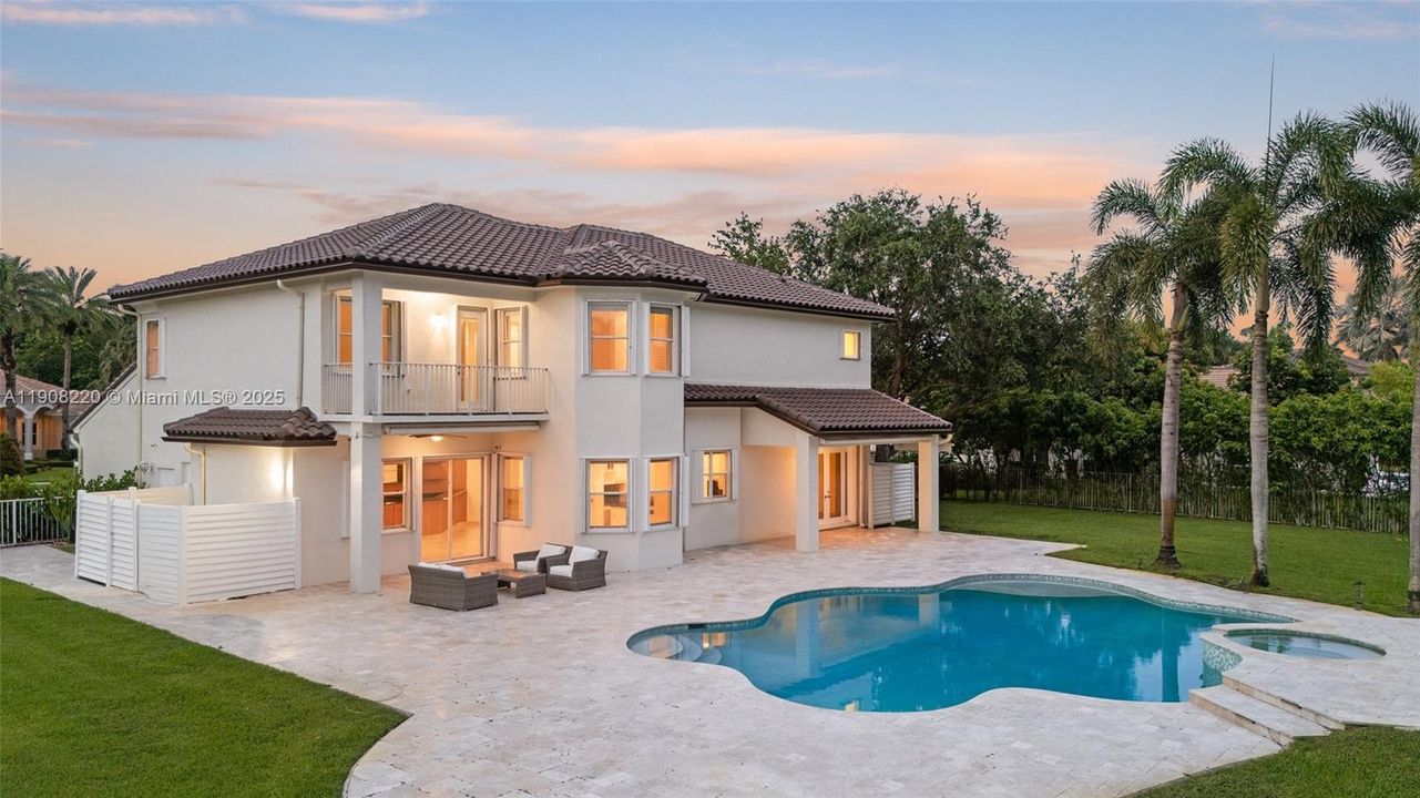 待售: $1,850,000 (5 贝兹, 4 浴室, 4285 平方英尺)