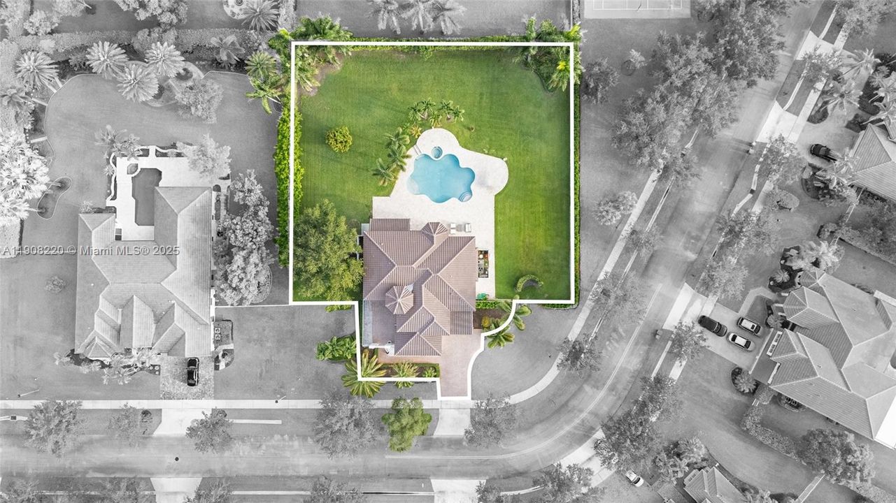 待售: $1,850,000 (5 贝兹, 4 浴室, 4285 平方英尺)