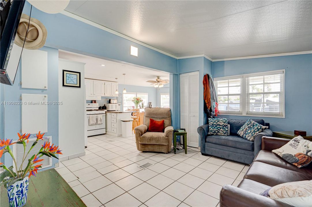 For Sale: $479,000 (2 beds, 1 baths, 0 Square Feet)