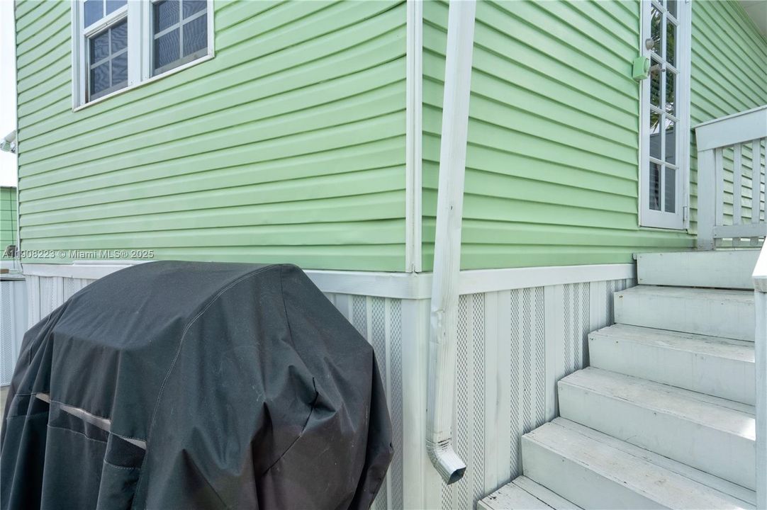 For Sale: $479,000 (2 beds, 1 baths, 0 Square Feet)