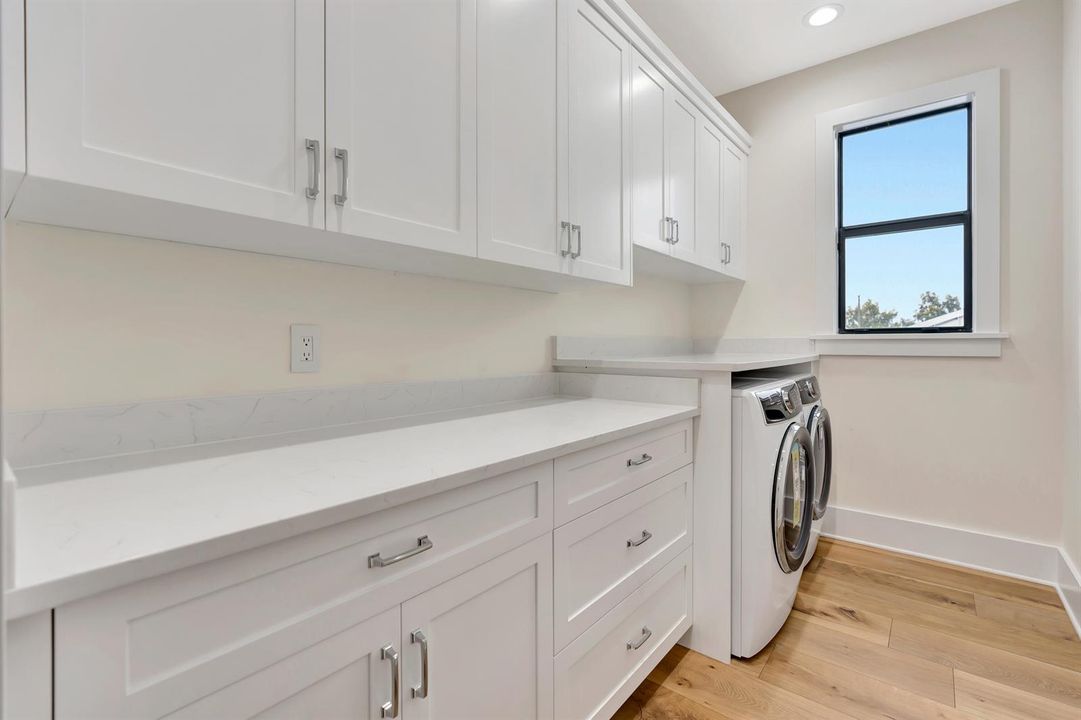 2ND FLOOR LAUNDRY ROOM
