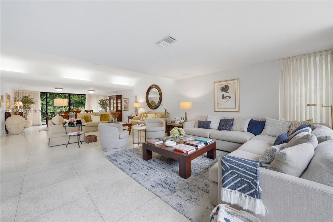 For Sale: $14,500,000 (5 beds, 5 baths, 3142 Square Feet)