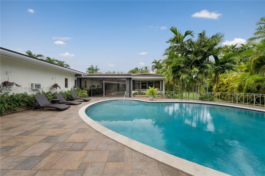 For Sale: $14,500,000 (5 beds, 5 baths, 3142 Square Feet)