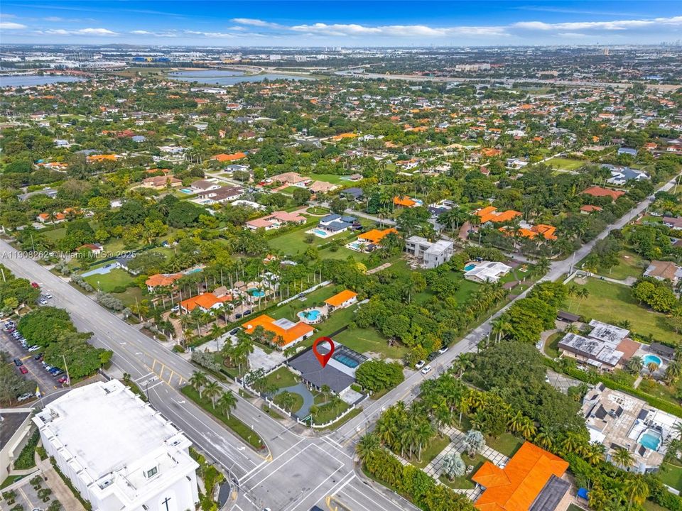 For Sale: $2,100,000 (5 beds, 3 baths, 2191 Square Feet)