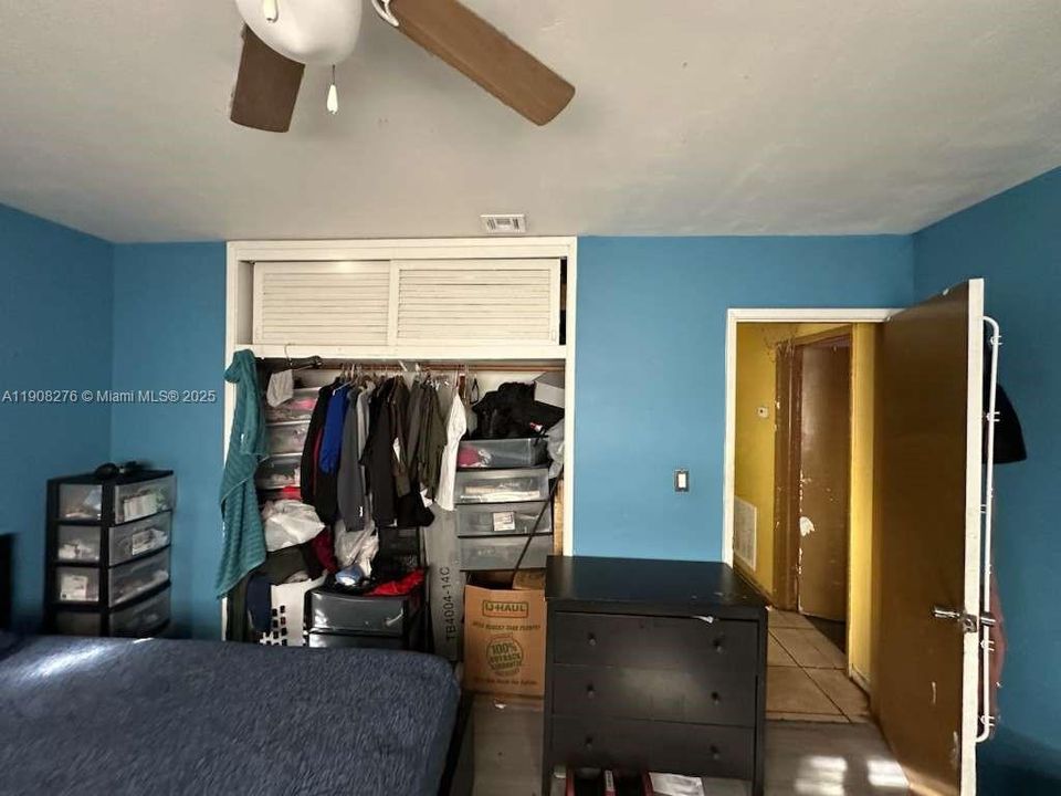 Activo con contrato: $339,900 (3 camas, 1 baños, 1026 Pies cuadrados)