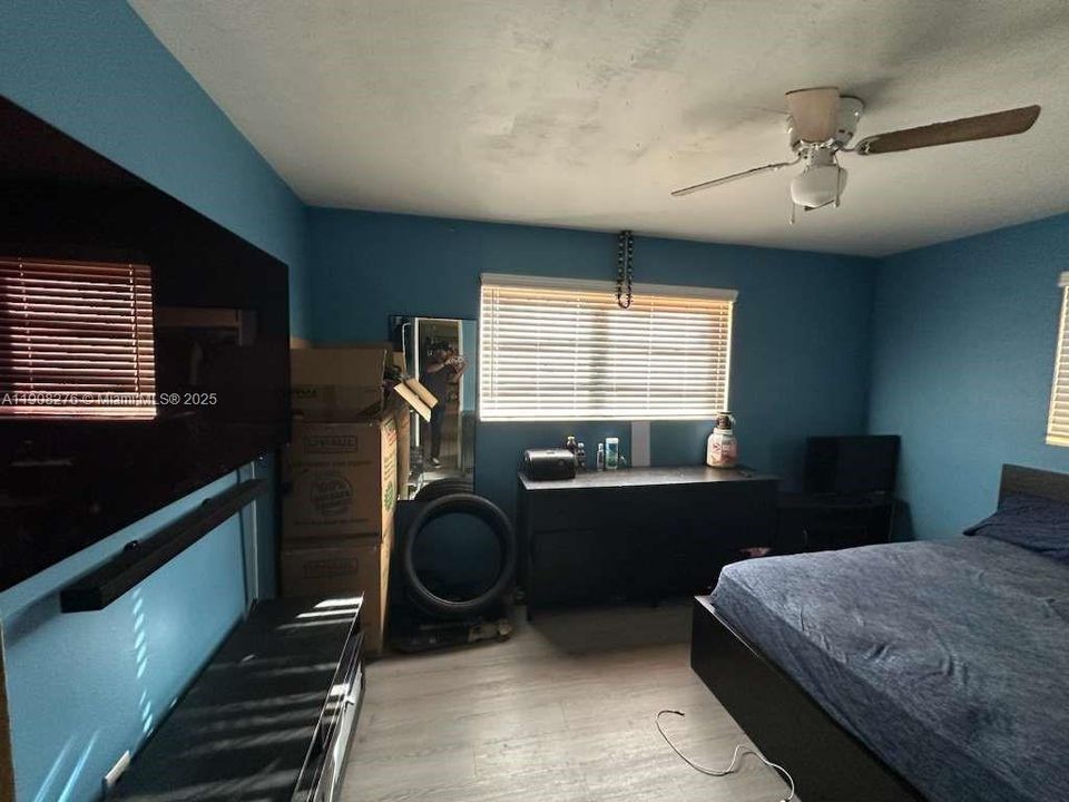 Activo con contrato: $339,900 (3 camas, 1 baños, 1026 Pies cuadrados)