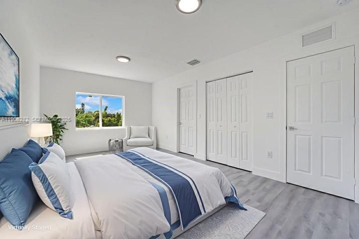 For Rent: $3,500 (4 beds, 3 baths, 1935 Square Feet)