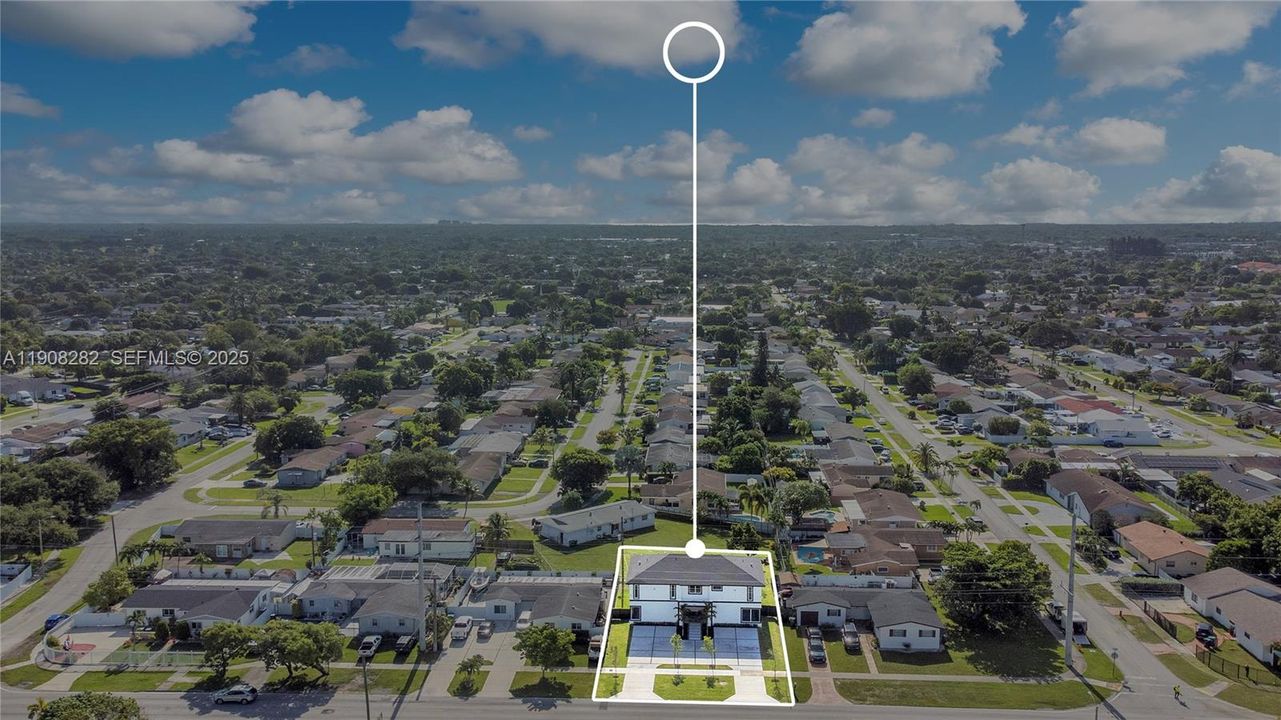 For Rent: $3,500 (4 beds, 3 baths, 1935 Square Feet)