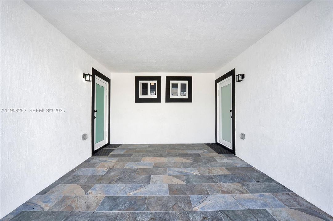 For Rent: $3,500 (4 beds, 3 baths, 1935 Square Feet)