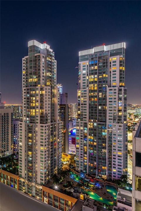 En Renta: $3,300 (2 camas, 2 baños, 940 Pies cuadrados)