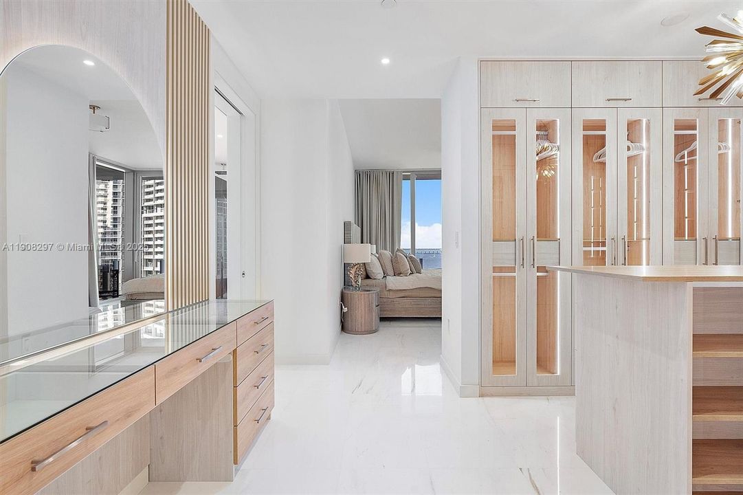 Vanity Area/Closet Area.