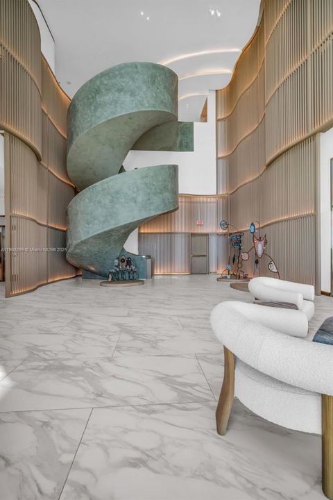 For Rent: $35,000 (4 beds, 4 baths, 3300 Square Feet)