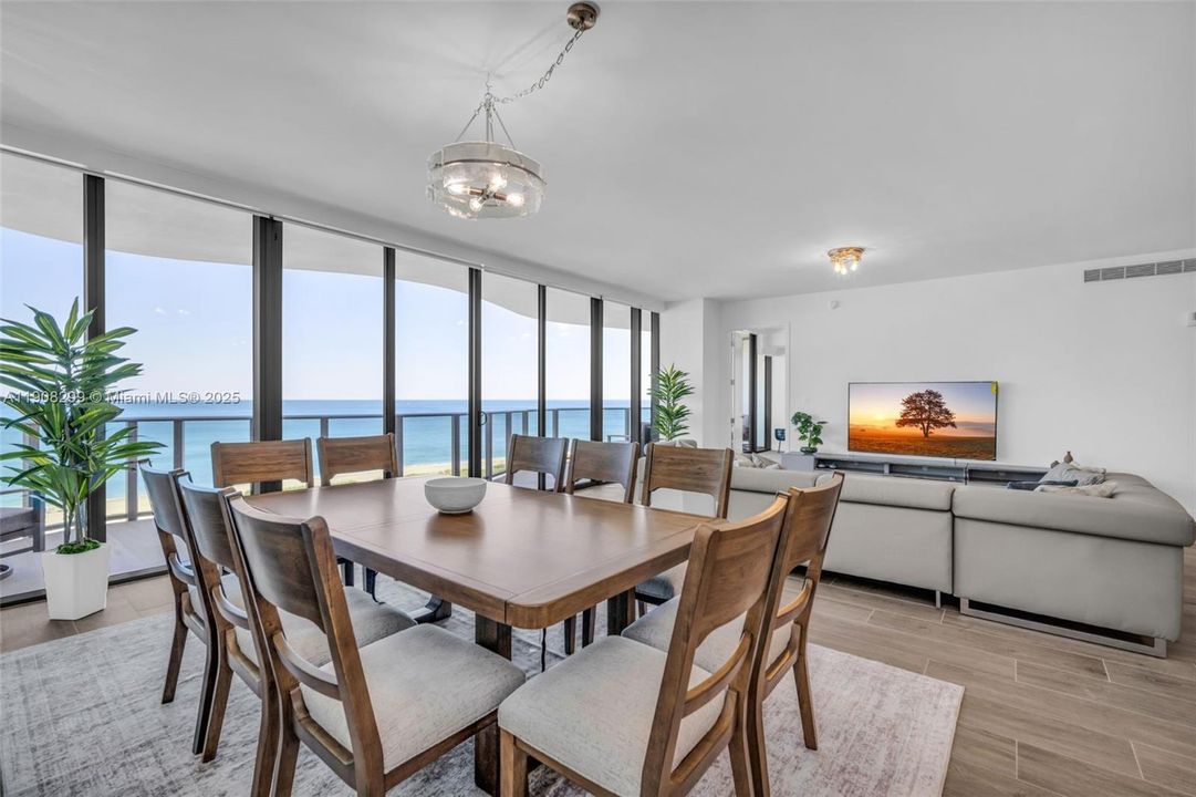 For Rent: $35,000 (4 beds, 4 baths, 3300 Square Feet)