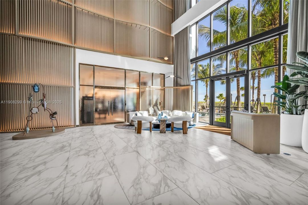 For Rent: $35,000 (4 beds, 4 baths, 3300 Square Feet)