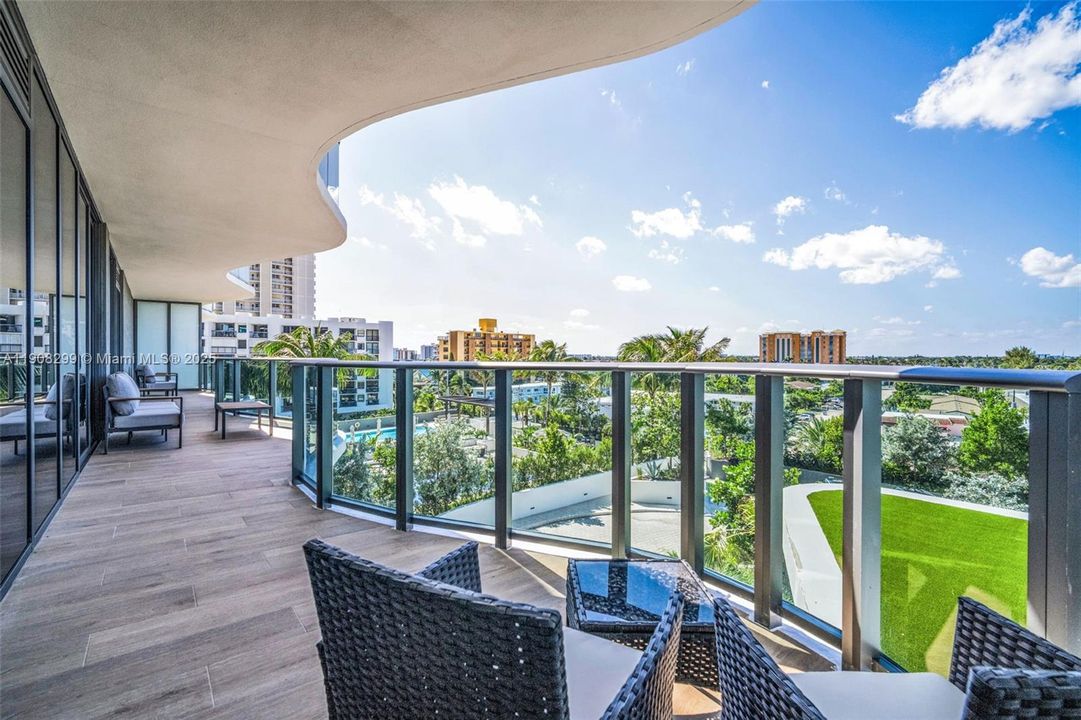 For Rent: $35,000 (4 beds, 4 baths, 3300 Square Feet)