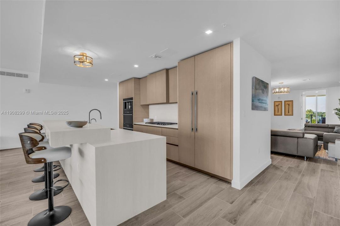 For Rent: $35,000 (4 beds, 4 baths, 3300 Square Feet)