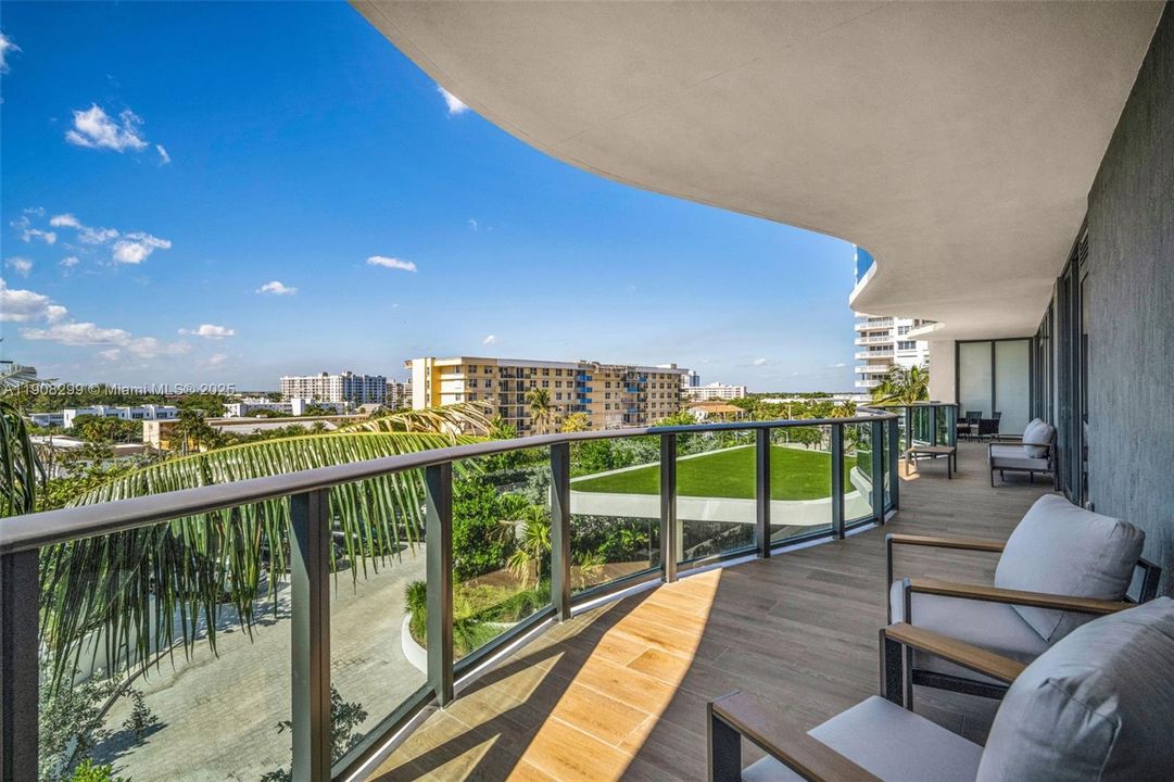 For Rent: $35,000 (4 beds, 4 baths, 3300 Square Feet)