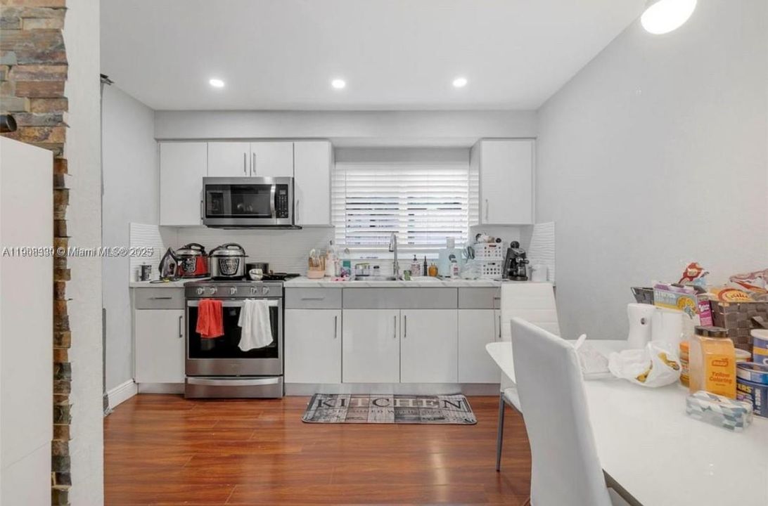 For Sale: $900,000 (0 beds, 0 baths, 2054 Square Feet)