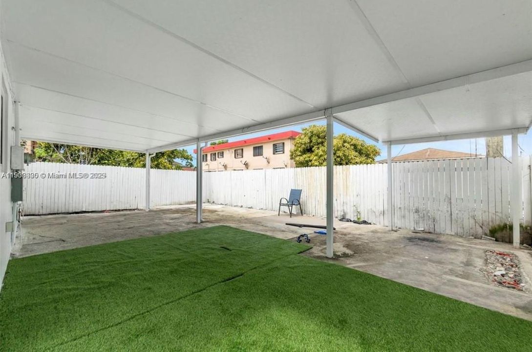 For Sale: $900,000 (0 beds, 0 baths, 2054 Square Feet)