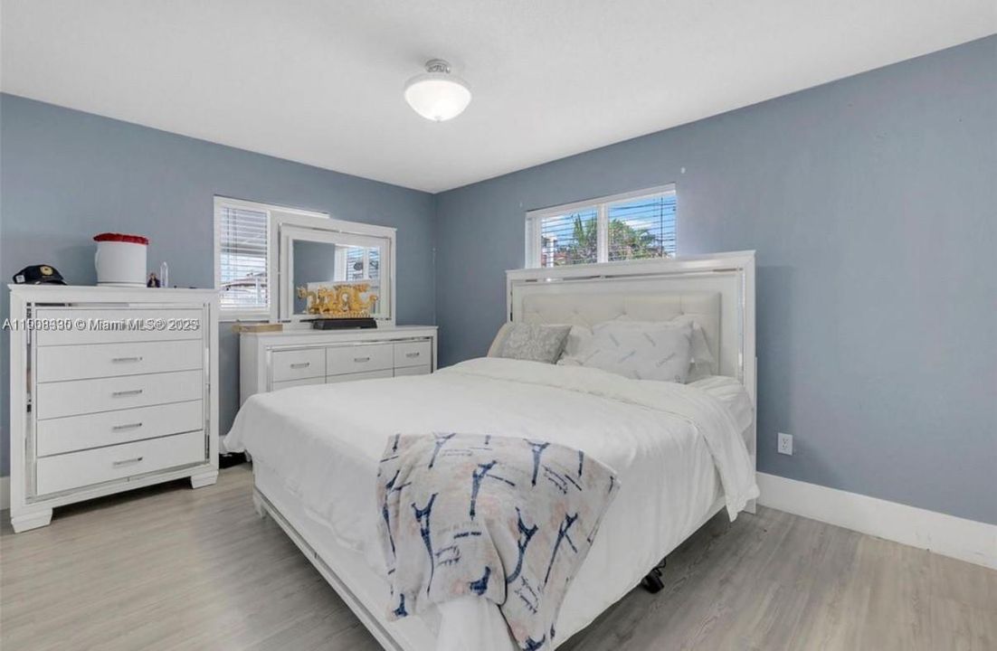 For Sale: $900,000 (0 beds, 0 baths, 2054 Square Feet)