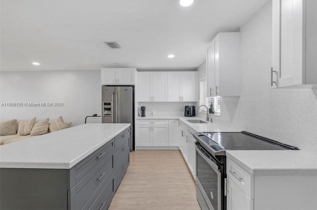 For Sale: $900,000 (0 beds, 0 baths, 2054 Square Feet)