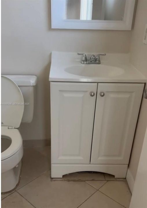 Activo con contrato: $1,300 (1 camas, 1 baños, 500 Pies cuadrados)