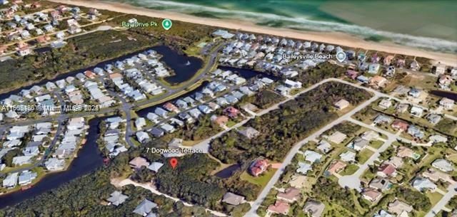 待售: $199,900 (0.23 acres)