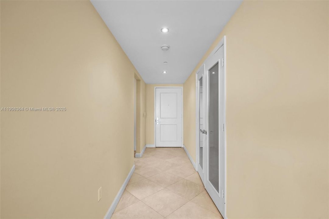 На продажу: $1,495,000 (3 спален, 3 ванн, 1841 Квадратных фут)