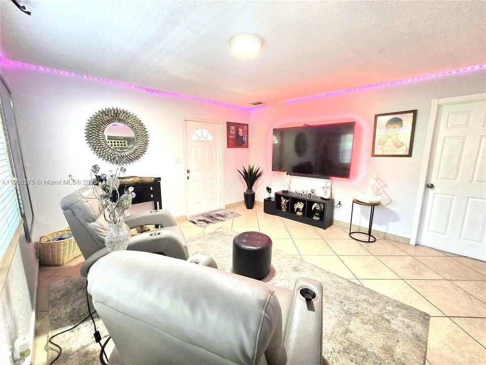 For Sale: $1,100,000 (0 beds, 0 baths, 2410 Square Feet)