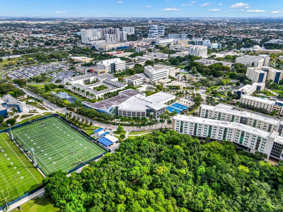 For Sale: $1,100,000 (0 beds, 0 baths, 2410 Square Feet)