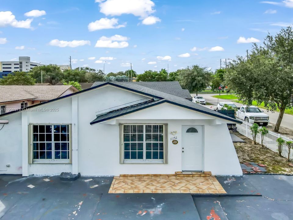 For Sale: $1,100,000 (0 beds, 0 baths, 2410 Square Feet)