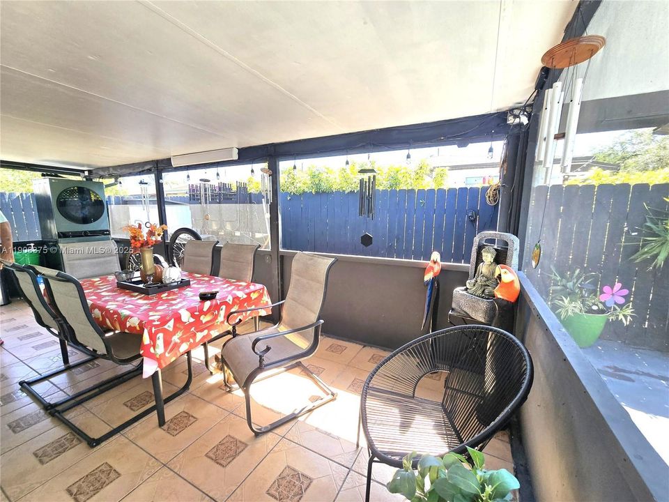 For Sale: $1,100,000 (0 beds, 0 baths, 2410 Square Feet)