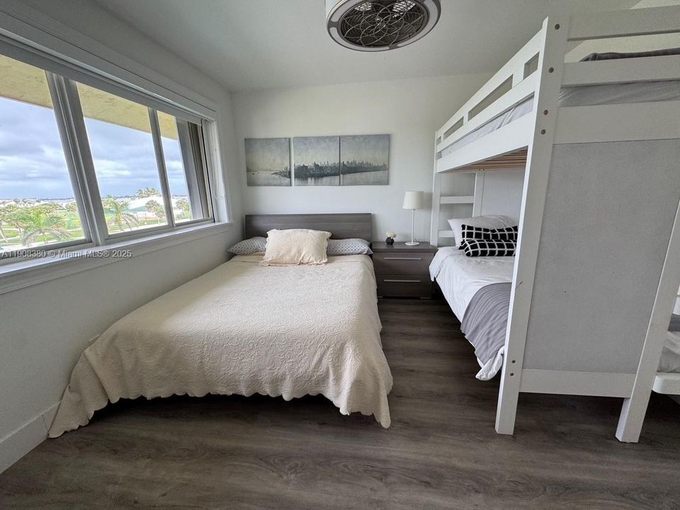 For Rent: $4,300 (2 beds, 2 baths, 1186 Square Feet)