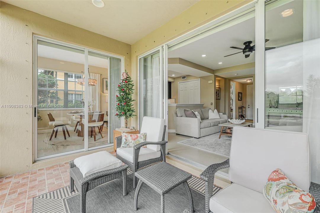 Active With Contract: $520,000 (3 beds, 2 baths, 1401 Square Feet)