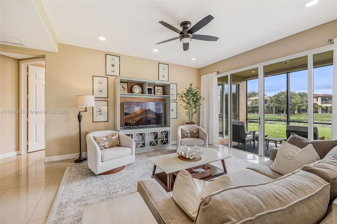 Active With Contract: $520,000 (3 beds, 2 baths, 1401 Square Feet)