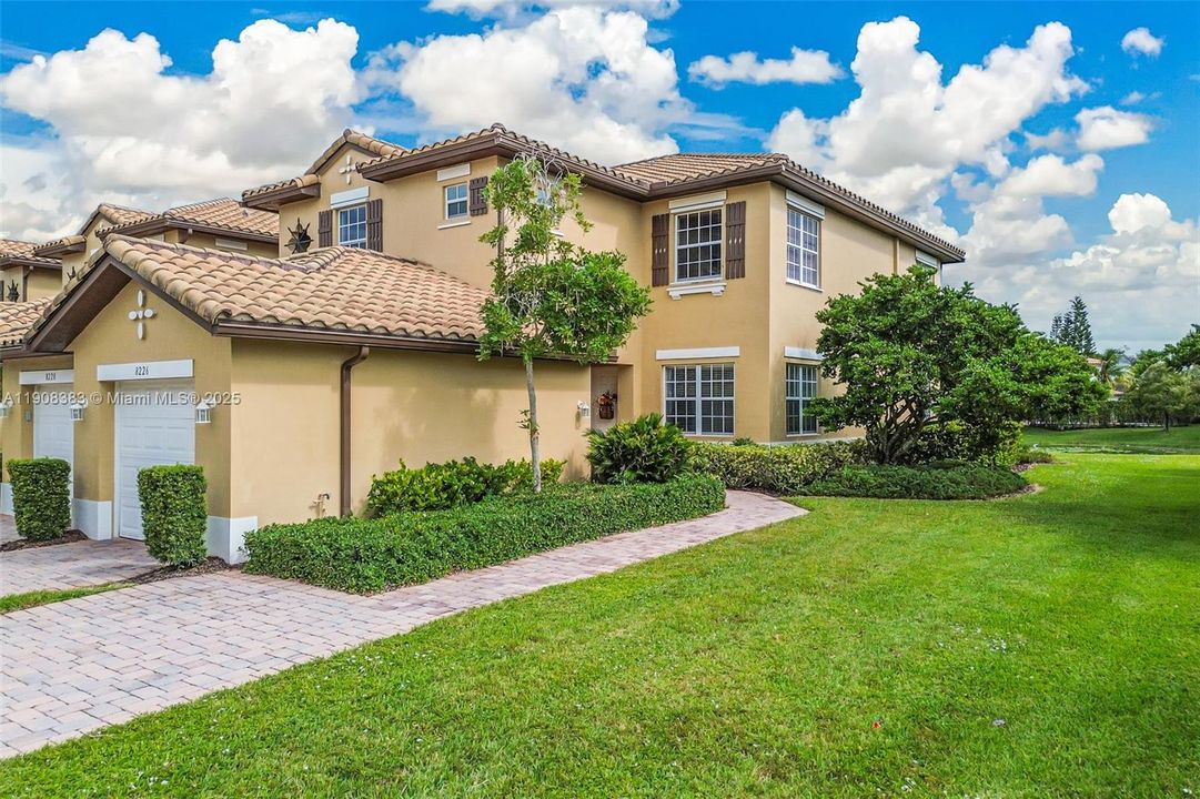 Active With Contract: $520,000 (3 beds, 2 baths, 1401 Square Feet)