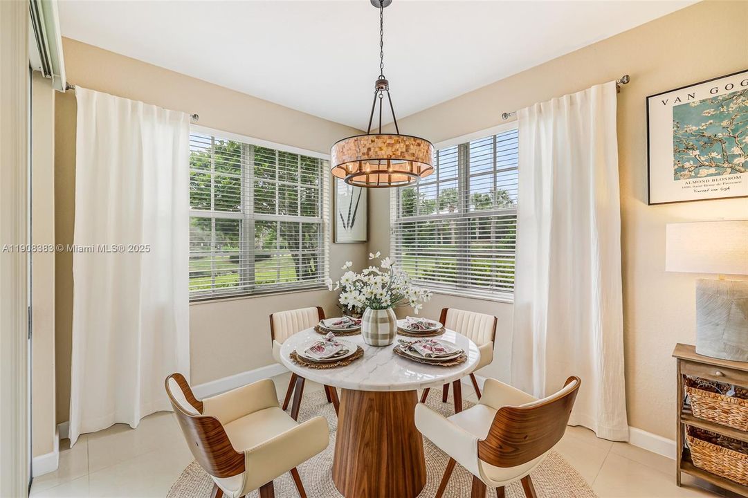 Active With Contract: $520,000 (3 beds, 2 baths, 1401 Square Feet)