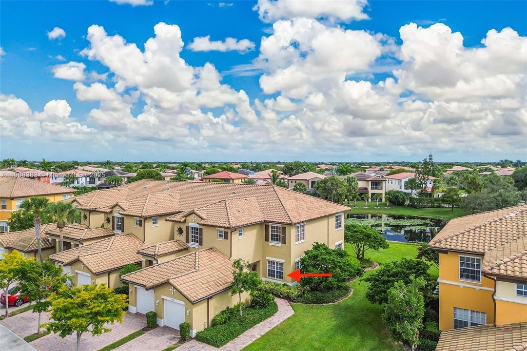 Active With Contract: $520,000 (3 beds, 2 baths, 1401 Square Feet)