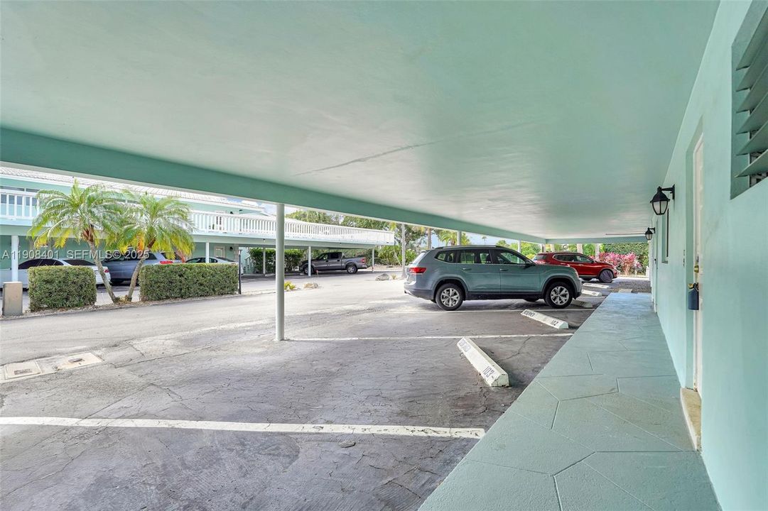 For Sale: $130,000 (0 beds, 1 baths, 490 Square Feet)