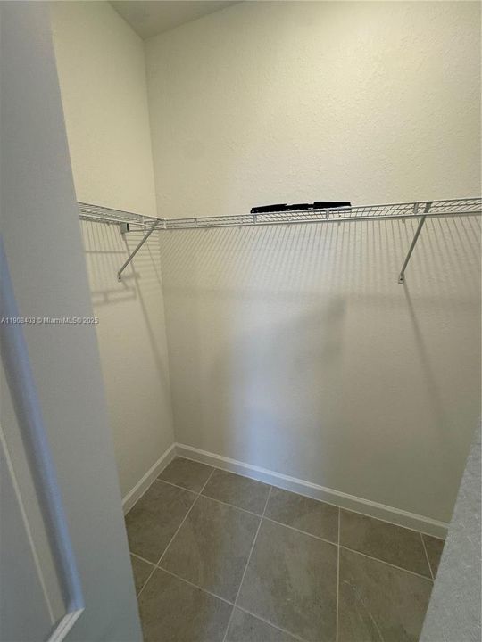 En Renta: $1,450 (0 camas, 0 baños, 2418 Pies cuadrados)