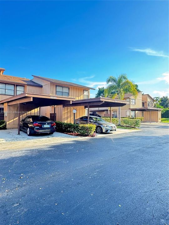 For Rent: $3,200 (3 beds, 2 baths, 1500 Square Feet)